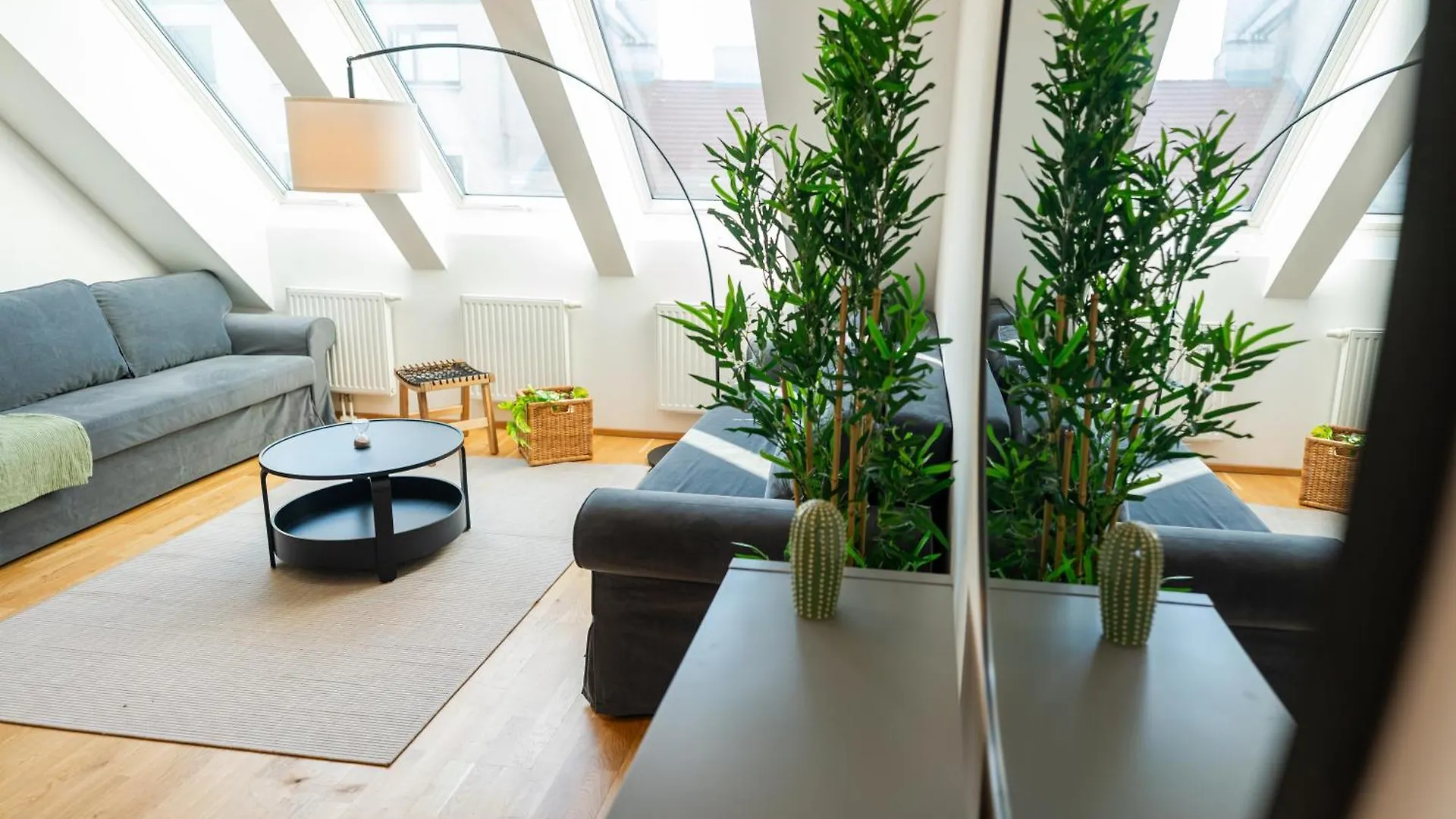 Luxury Penthouse With Rooftop Terrace Vienna 0*,